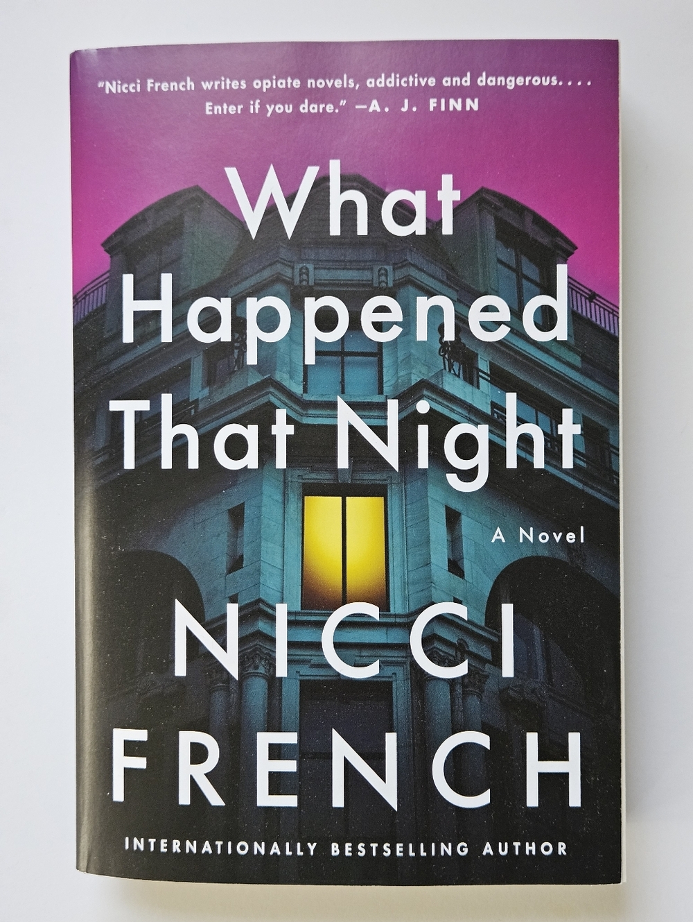 What Happened That Night Paperback by Nicci French suspense murder police dark